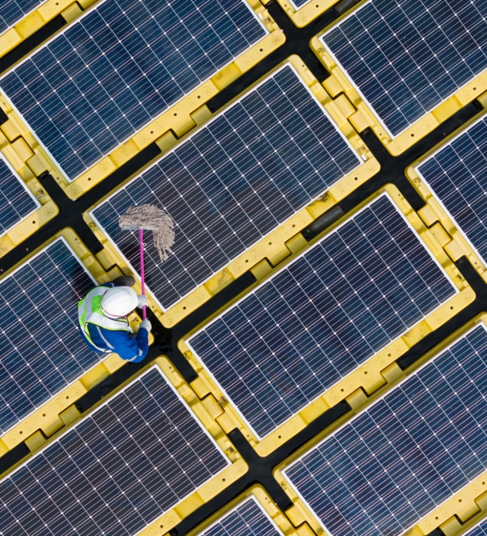 renewable-energy-eco-technology-electric-power-fl-2025-01-29-13-30-04-utc
